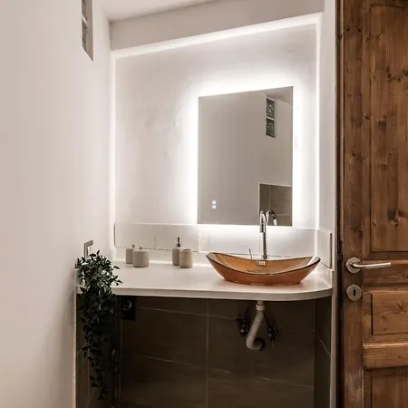 Apartment The Rent - Two-bedroom Near Fori Imperiali