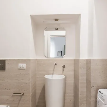 Apartment The Rent - Two-bedroom Near Fori Imperiali